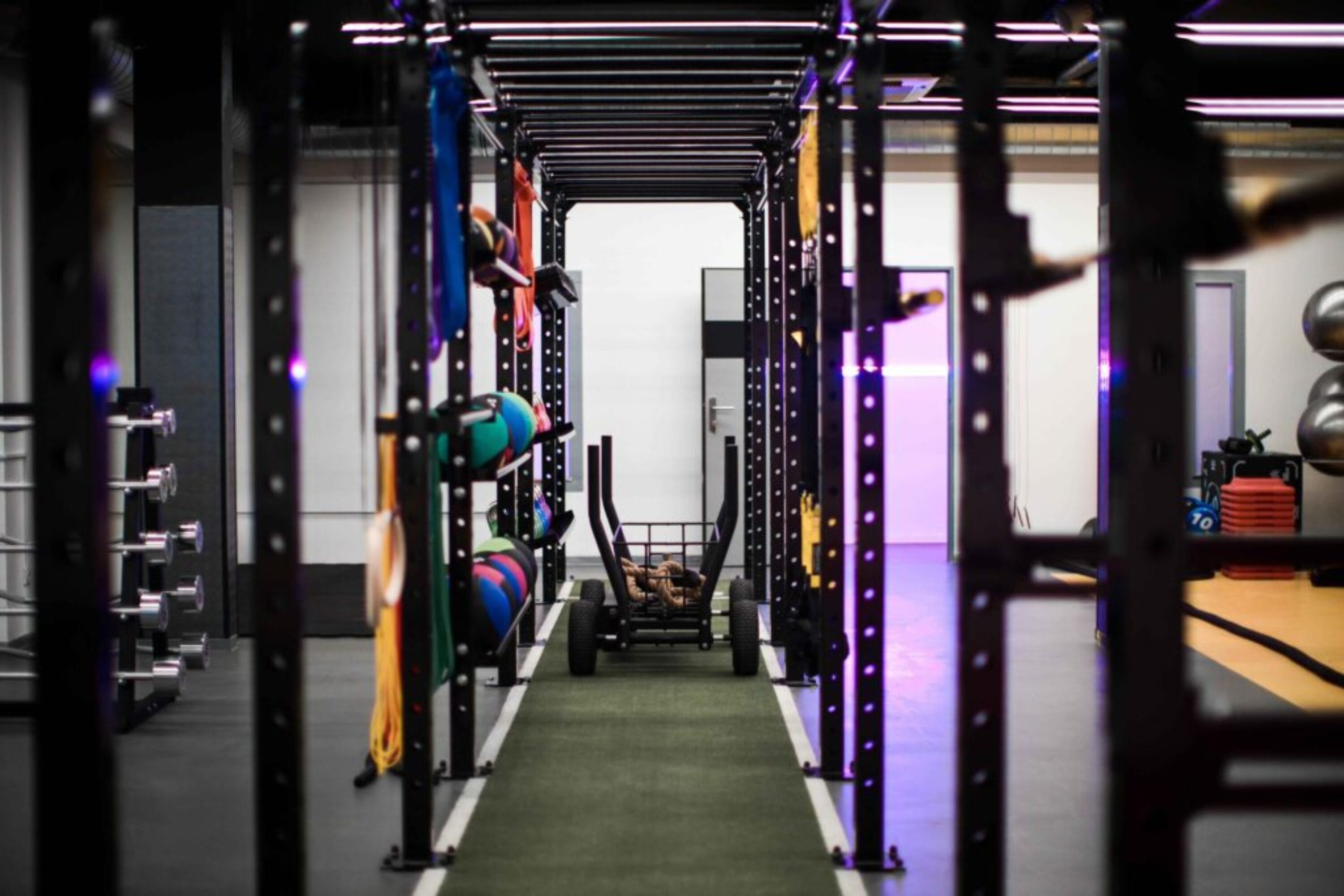 Hrazdy v XFitness Smíchov