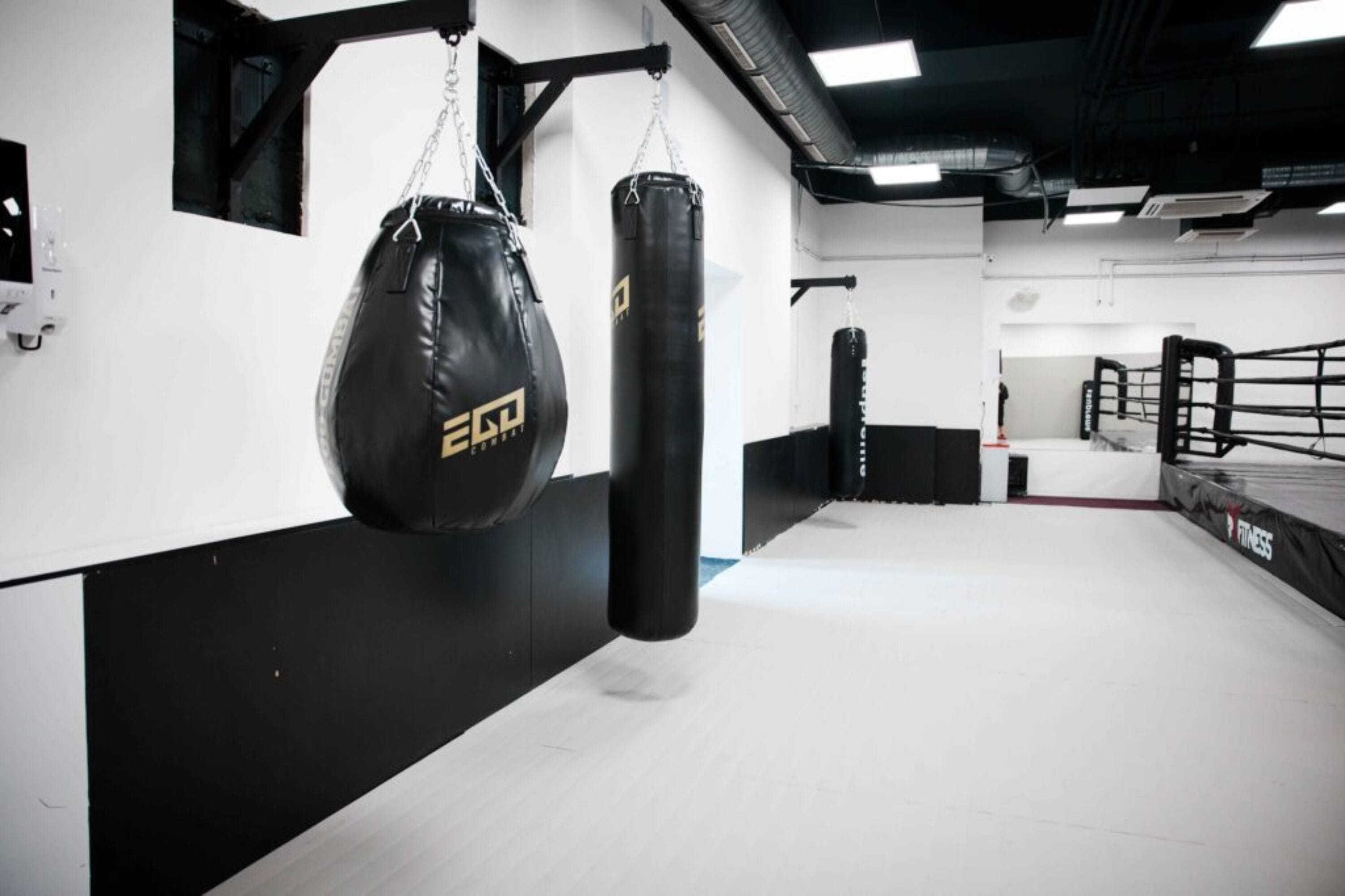Fighterna s ringem a pytli XFitness Smíchov