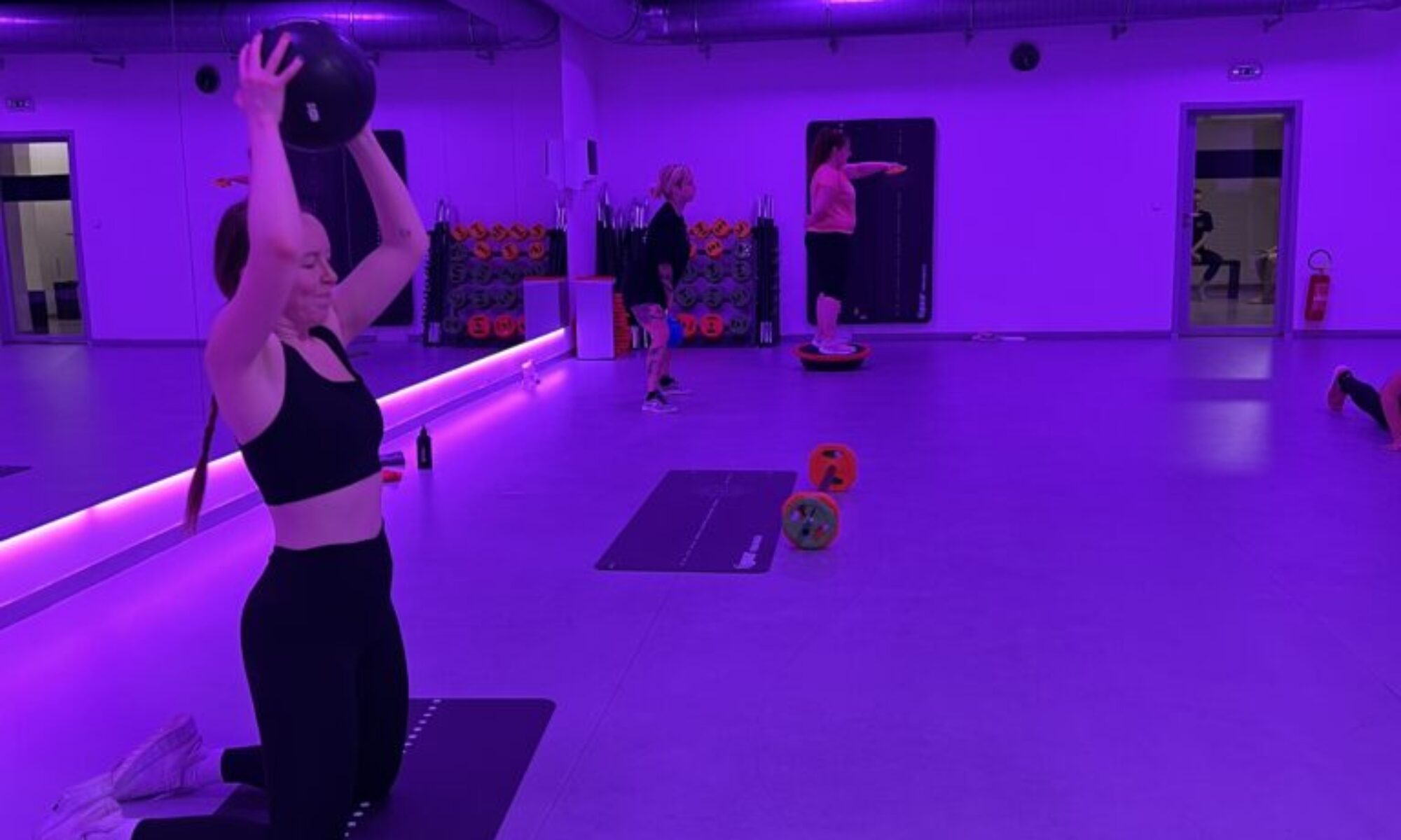 Kruhový trénink Skupinová lekce Kruhový trénink v XFitness Smíchov